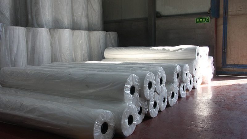 单组分聚氨酯防水涂料：揭秘其批发价格背后的秘密**